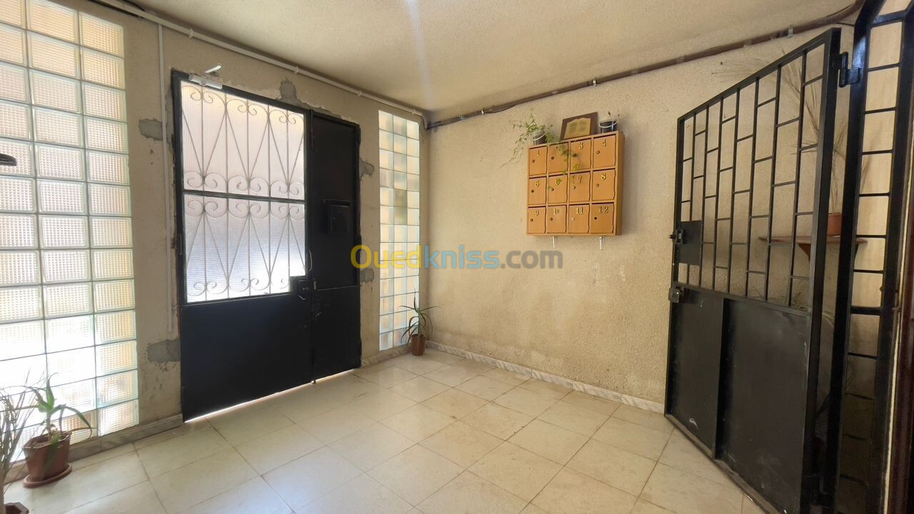 Location Appartement F3 Alger Kouba