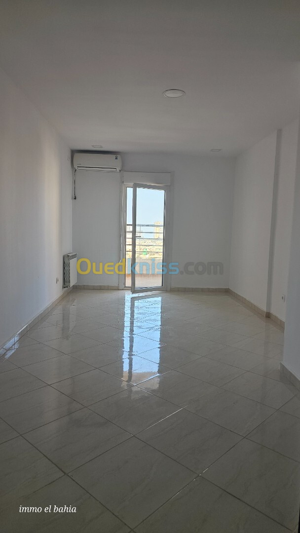 Location Appartement F4 Oran Oran