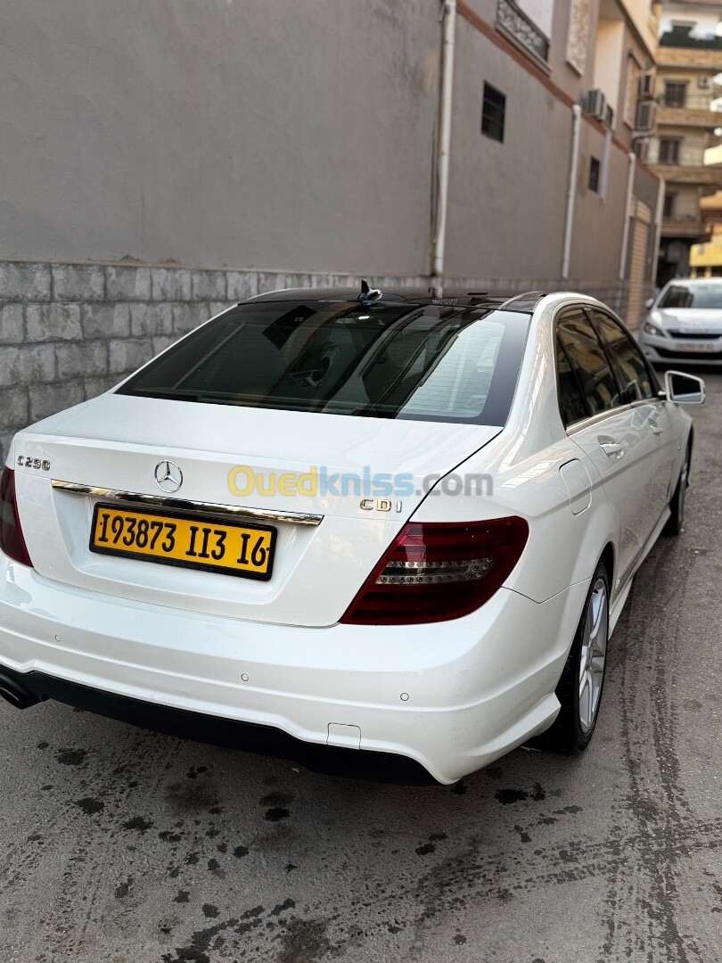 Mercedes Classe C 2013 250 AVANTGARDE 