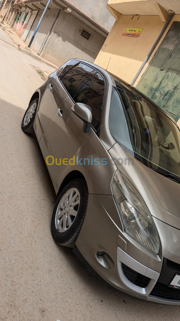 Renault Scenic 2011 Privilage