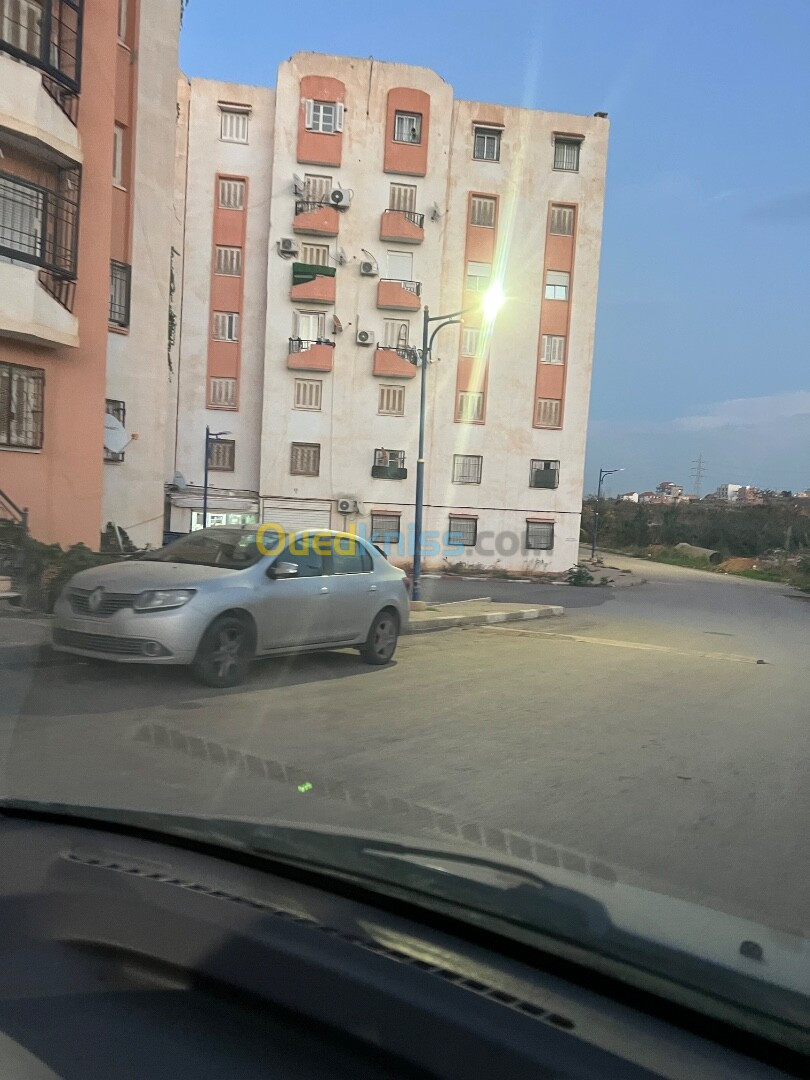 Location Appartement F4 Alger Saoula