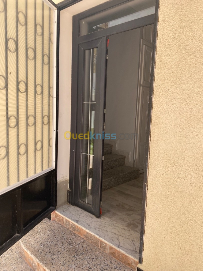 Location Niveau De Villa F5 Alger Ain naadja