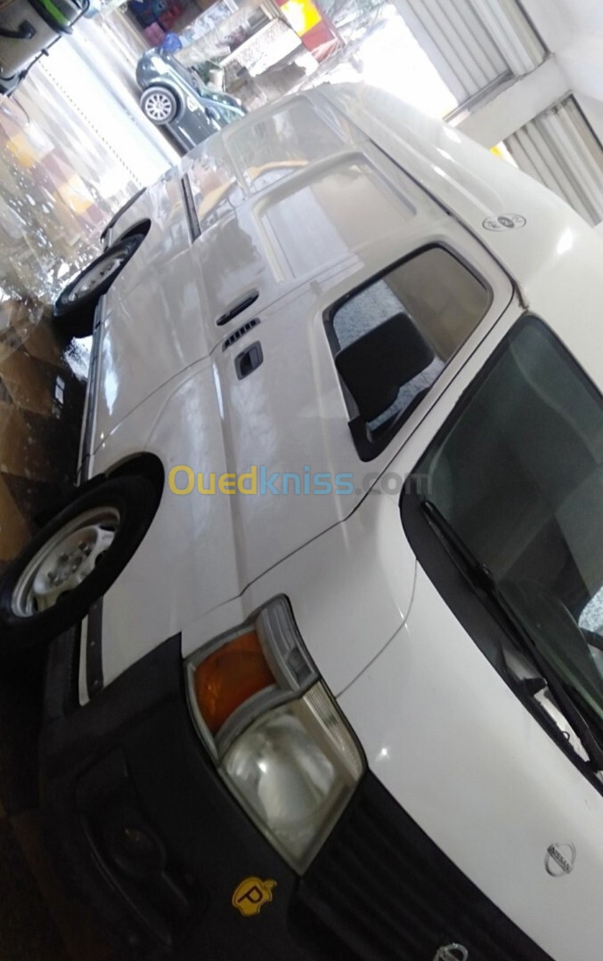 Nissan e25 Urvan 2008