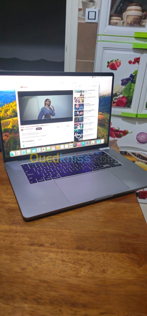 Mackbook pro 2019 touch bar