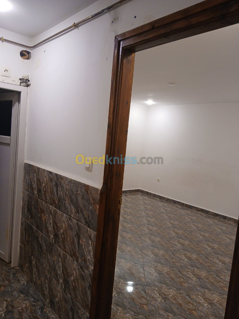 Location Appartement F2 Alger Les eucalyptus