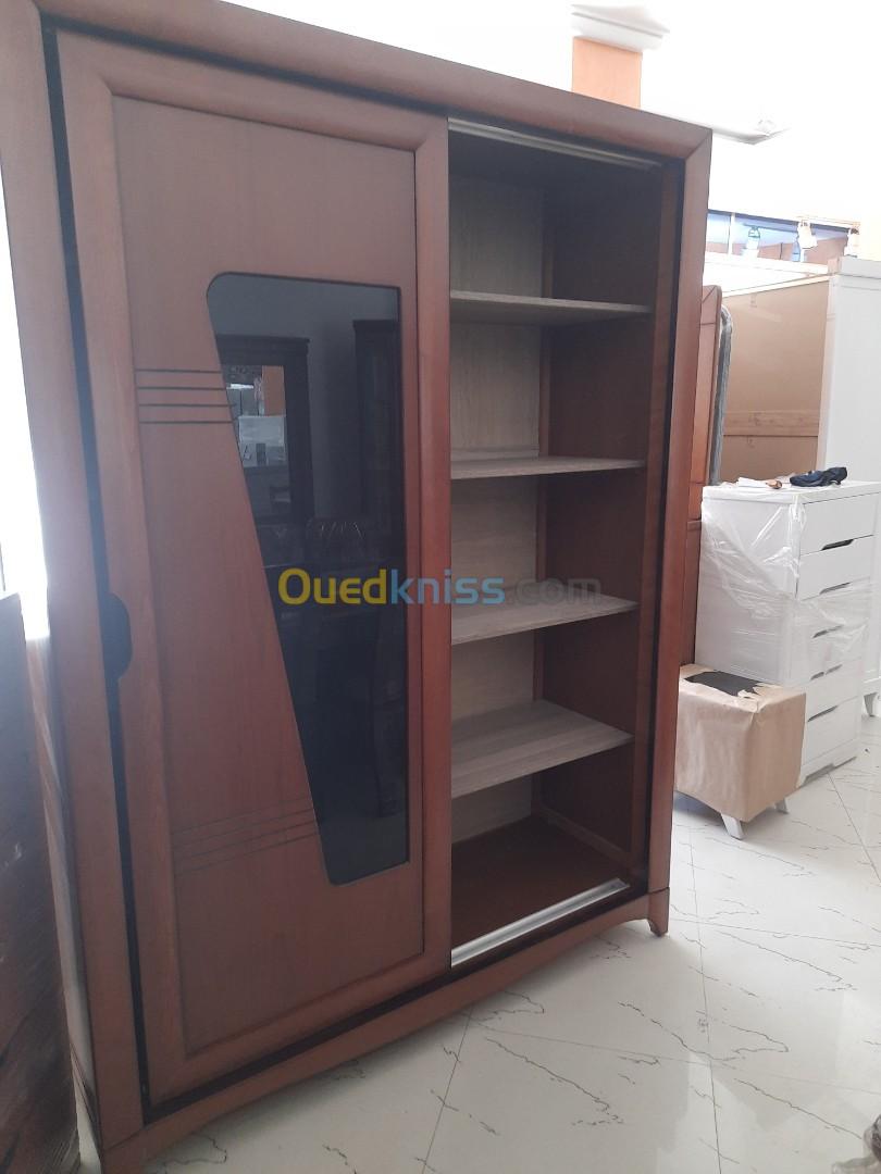 Armoire en bois hêtre 