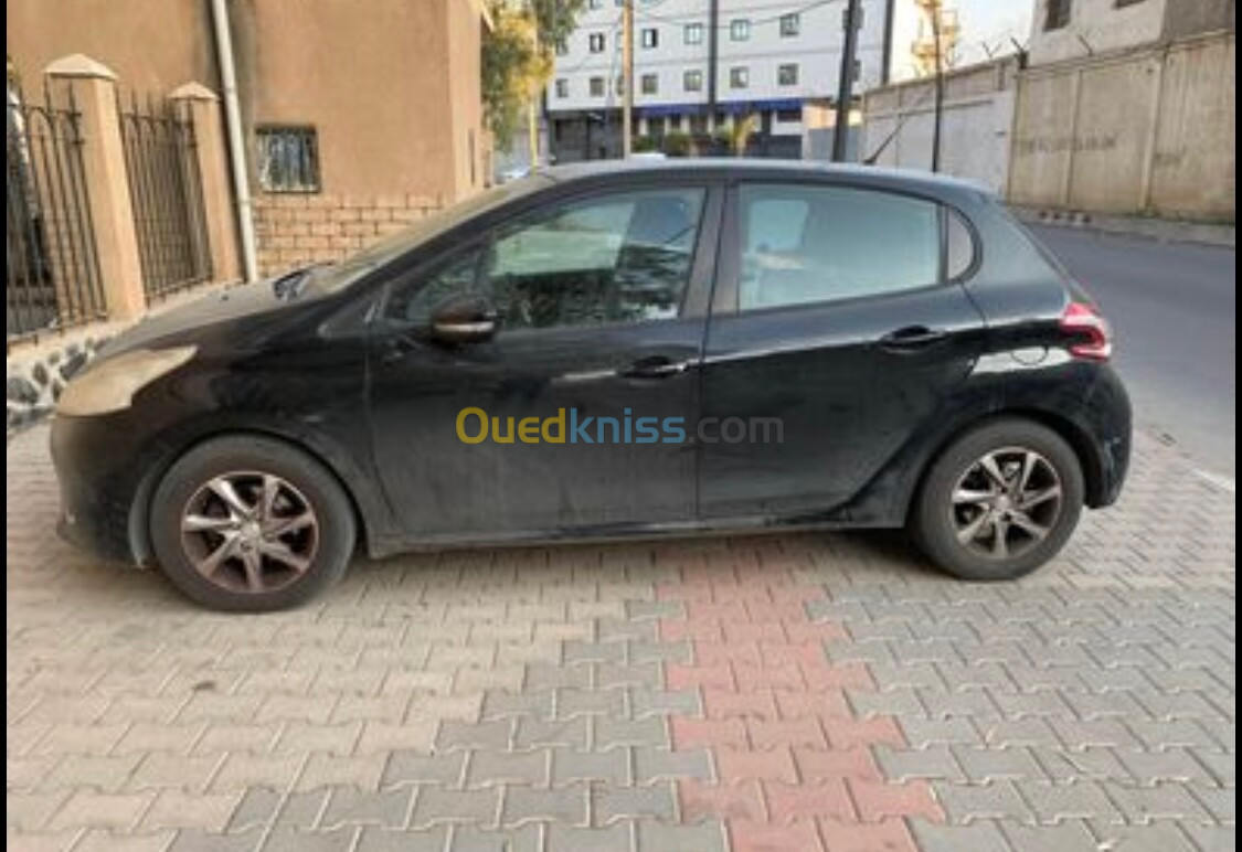 Peugeot 208 2014 Active