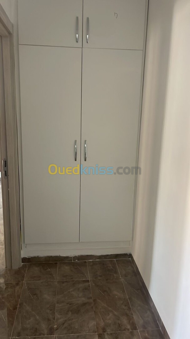 Location Appartement F3 Alger Hydra