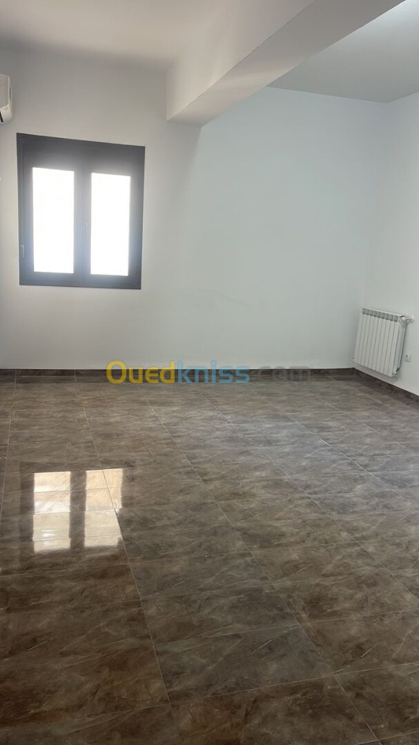 Location Appartement F3 Alger Hydra