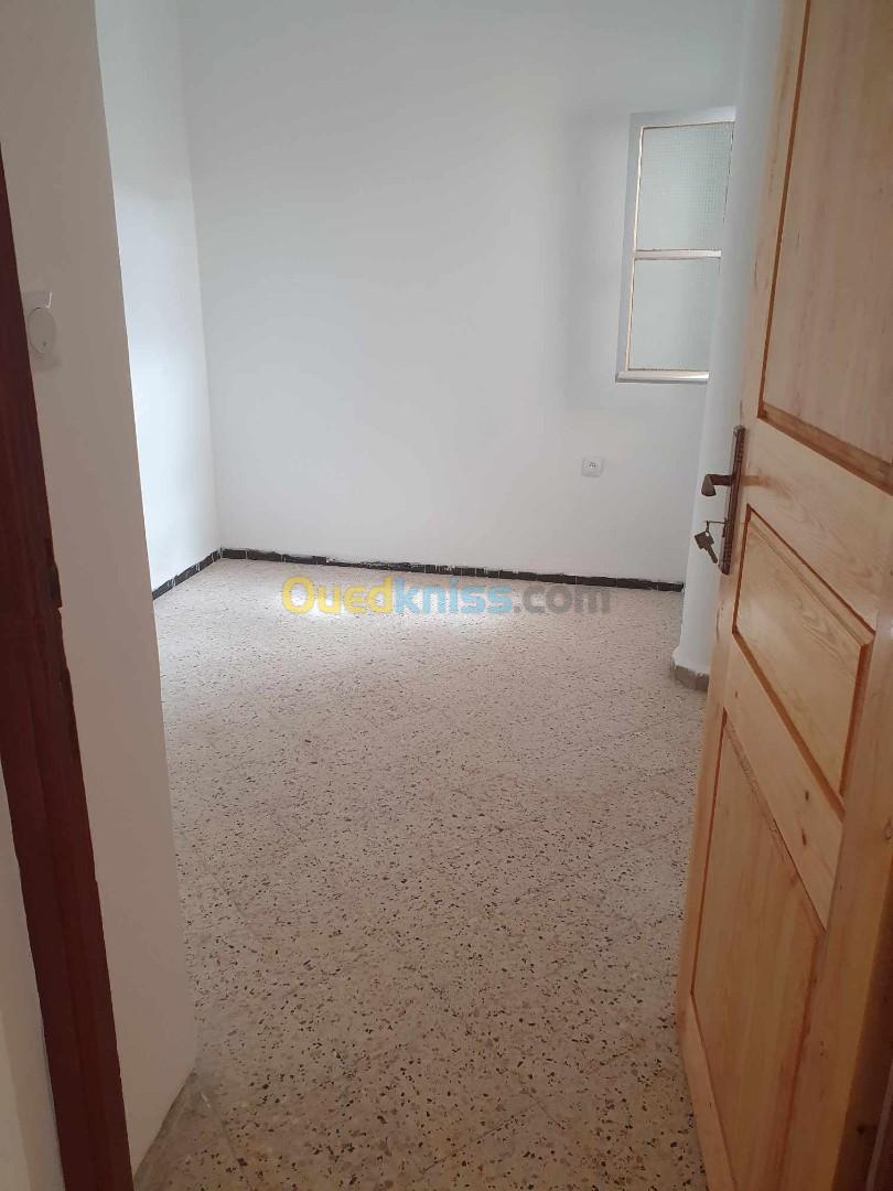 Location Appartement F2 Biskra Biskra