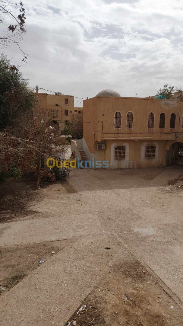 Location Appartement F2 Biskra Biskra