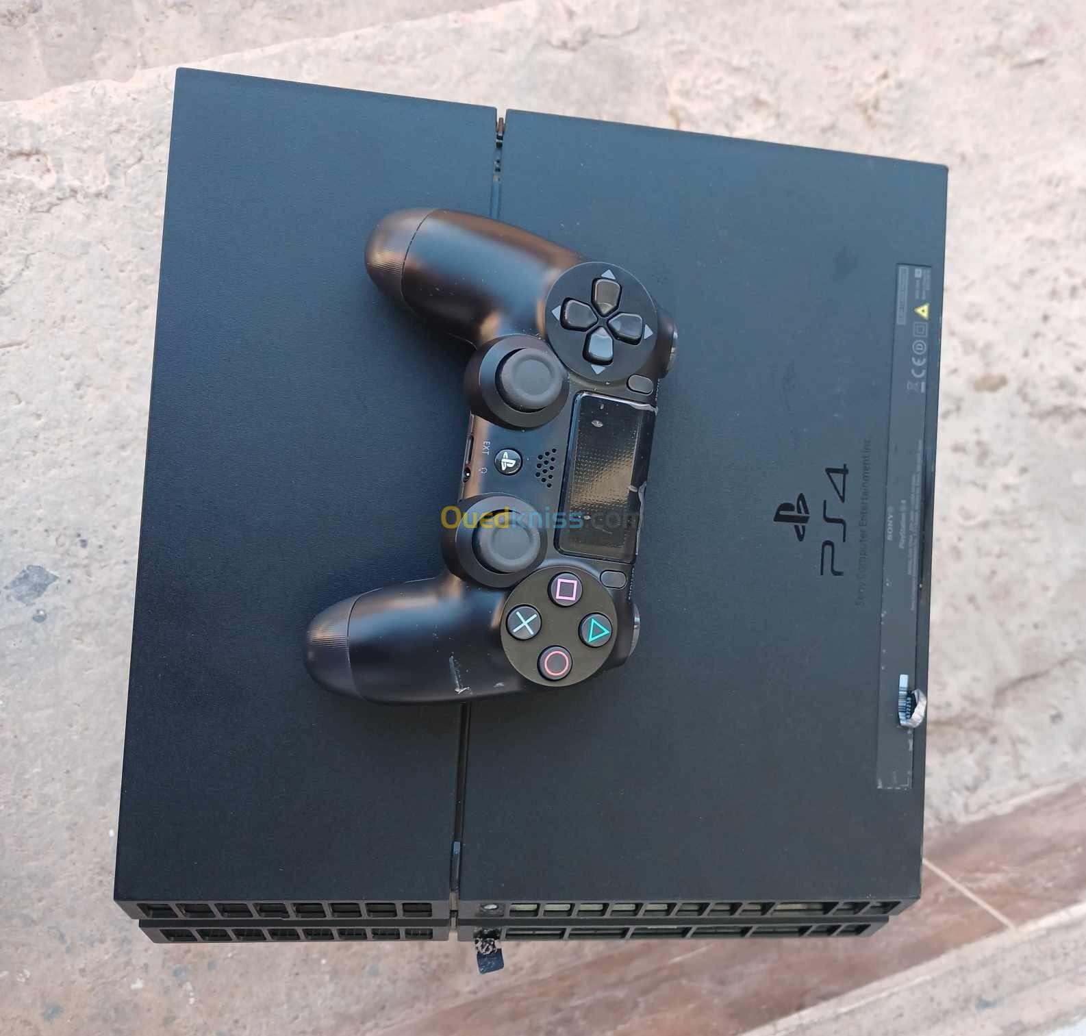 PlayStation fat 4 v 2