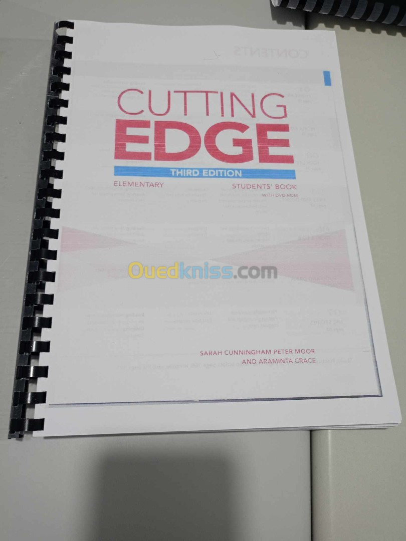 Livres Anglais CUTTING EDGE et LET'S GO et ENGLISH FOR EVERYONE