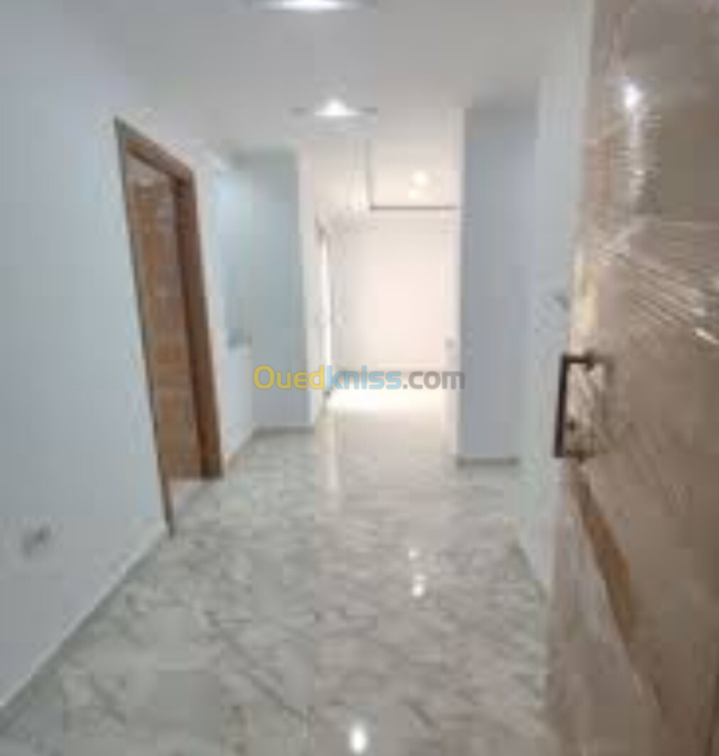 Location Appartement F4 Alger Cheraga