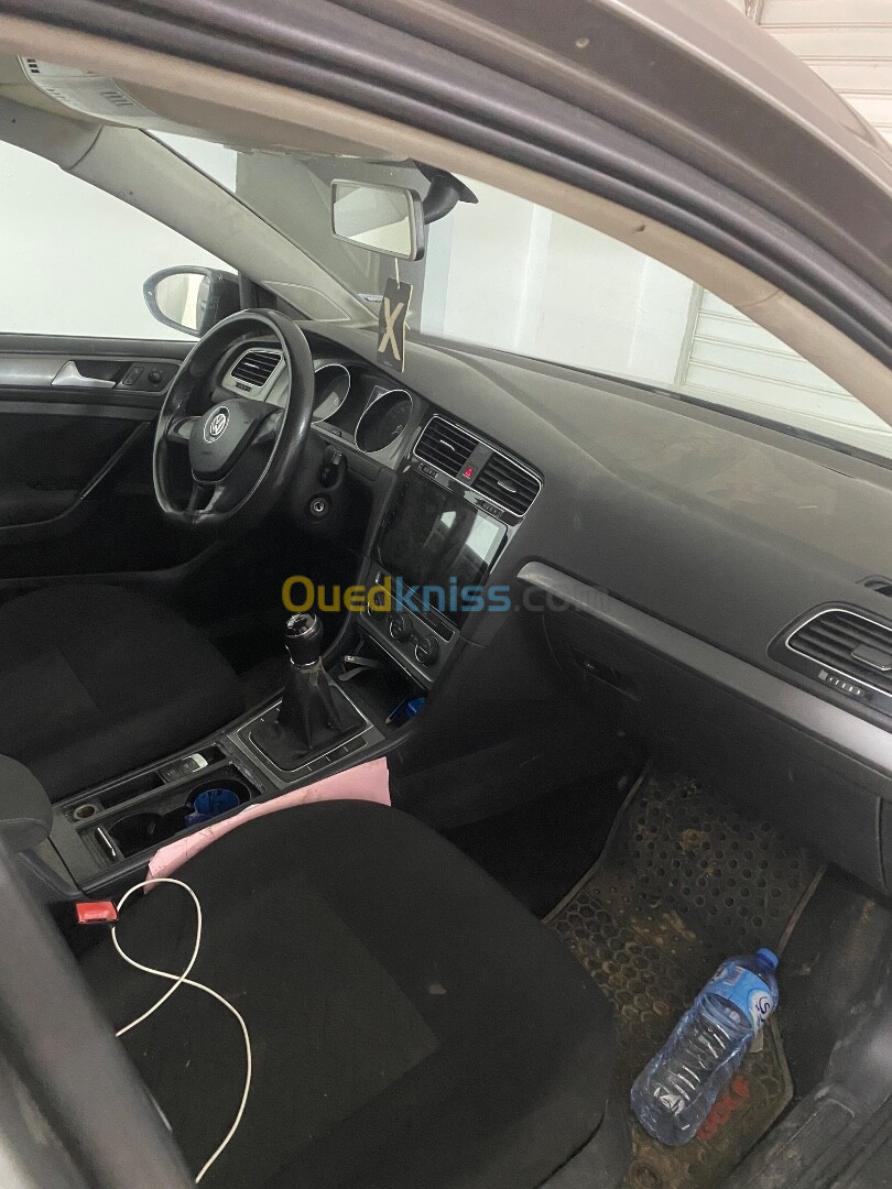 Volkswagen Golf 7 2014 Trendline +