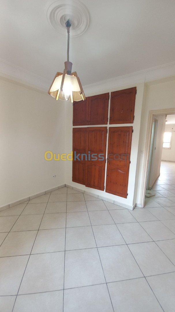 Location Appartement F4 Tlemcen Tlemcen