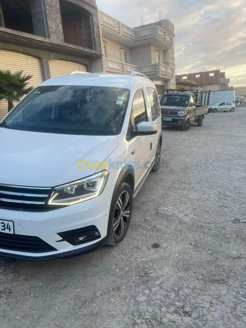 Volkswagen Caddy 2017 Alltrack