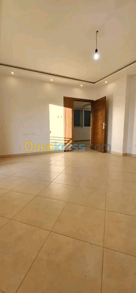 Vente Appartement F2 Alger Bordj el kiffan