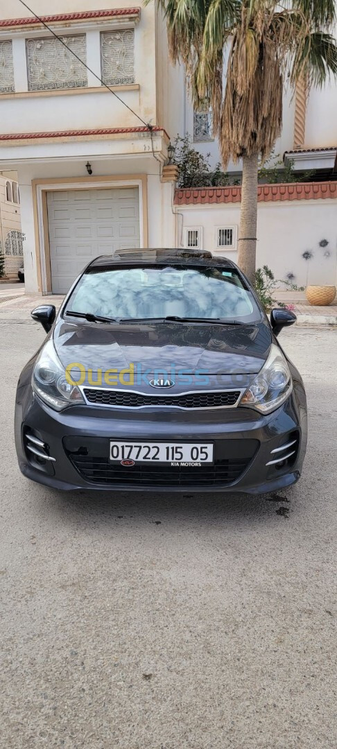 Kia Rio 5 portes 2015 Funny Facelift 