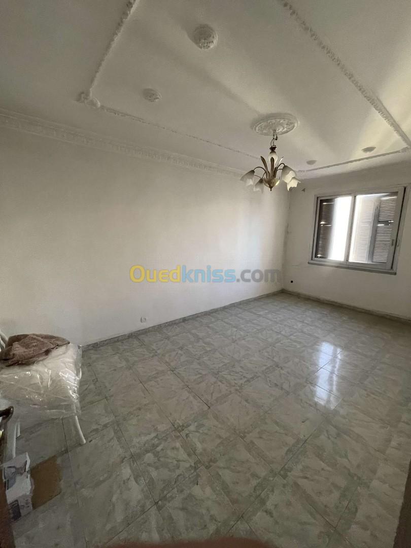 Location Appartement F5 Alger Said hamdine