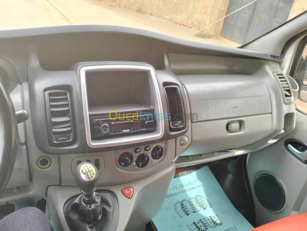 Renault trafic 2014 