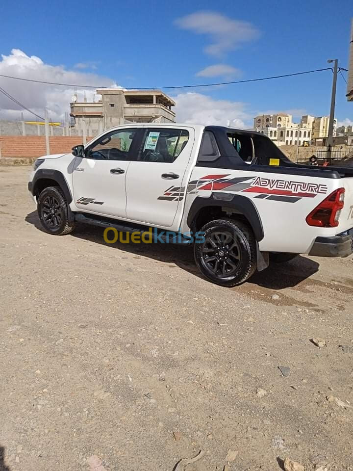 Toyota Hilux 2021 Adventure