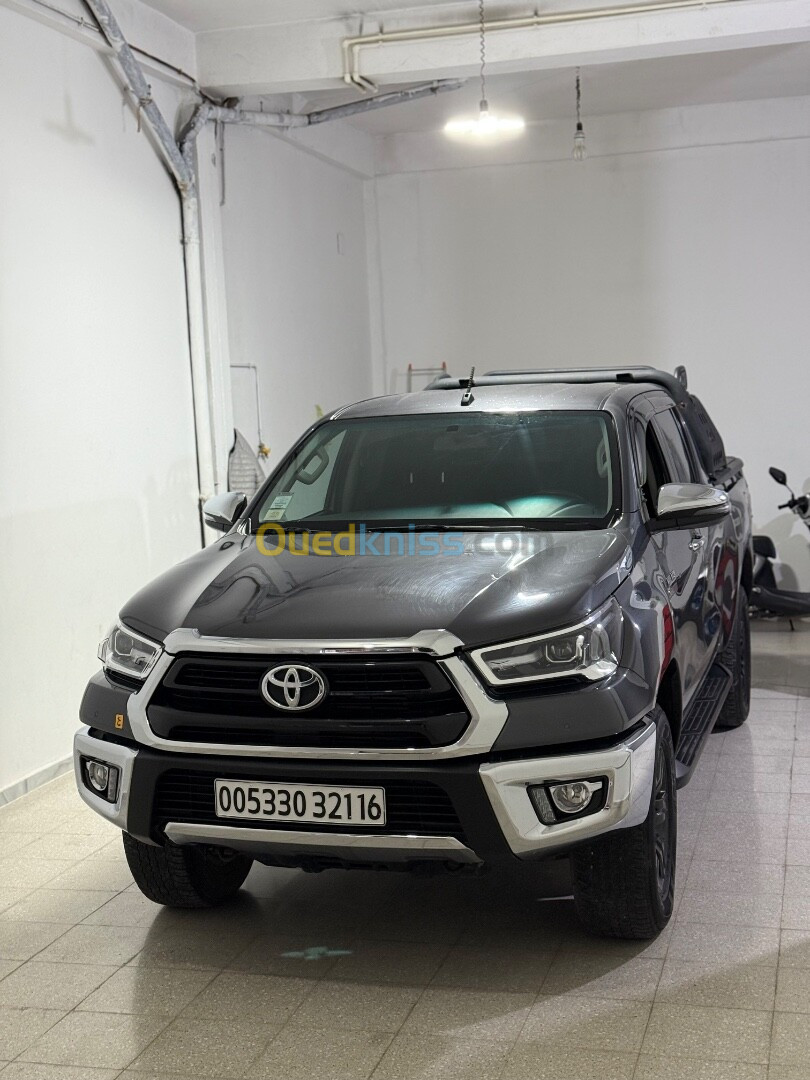 Toyota Hilux 2021 Sr5 4*4 diesel