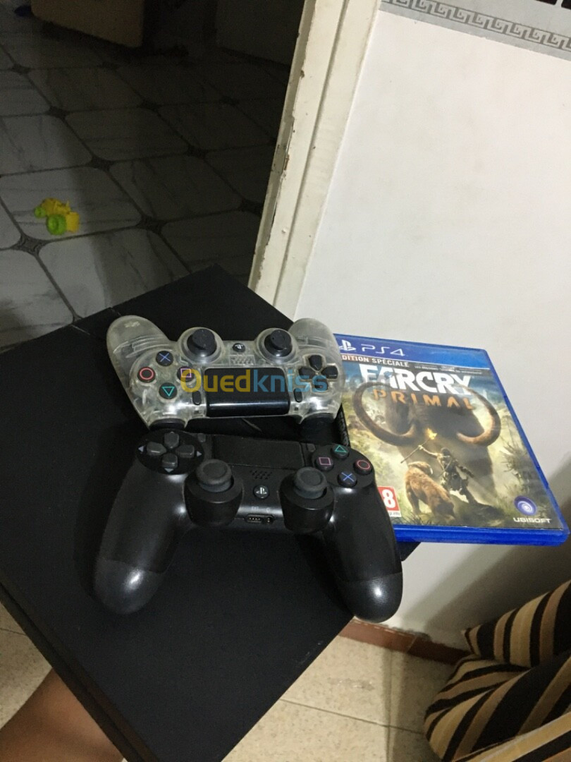 ps4 fat 2manette stokage 1tira 3cd