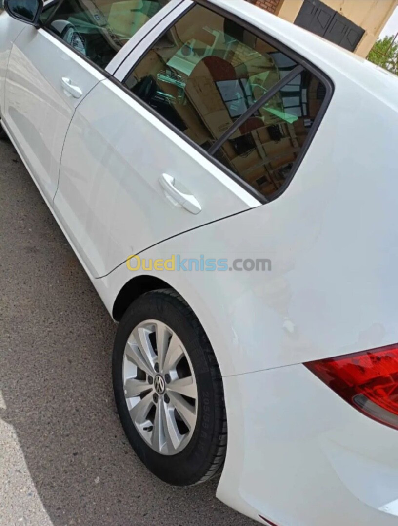 Volkswagen Golf 7 2014 Trendline +