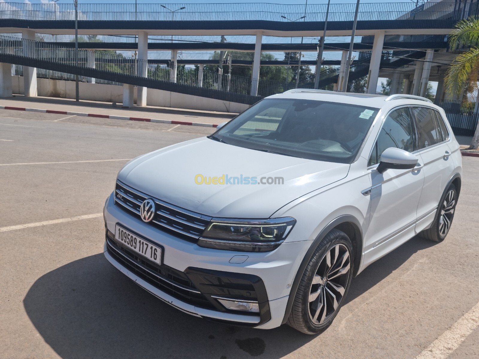 Volkswagen Tiguan 2017 R Line