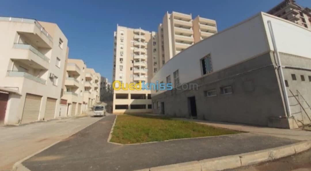 Location Appartement F4 Alger Souidania