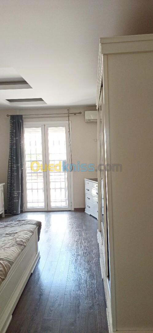 Location vacances Appartement F3 Alger Birkhadem