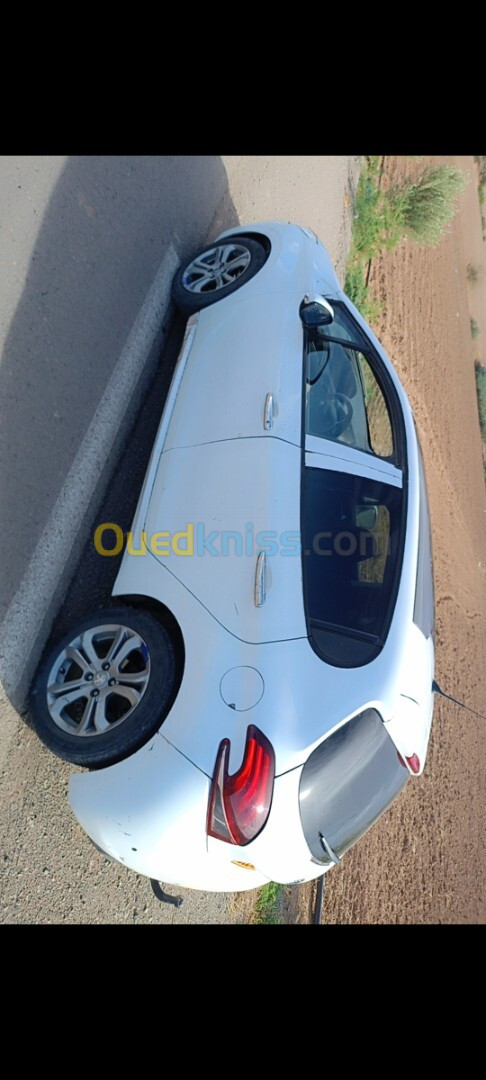 Peugeot 208 2013 208