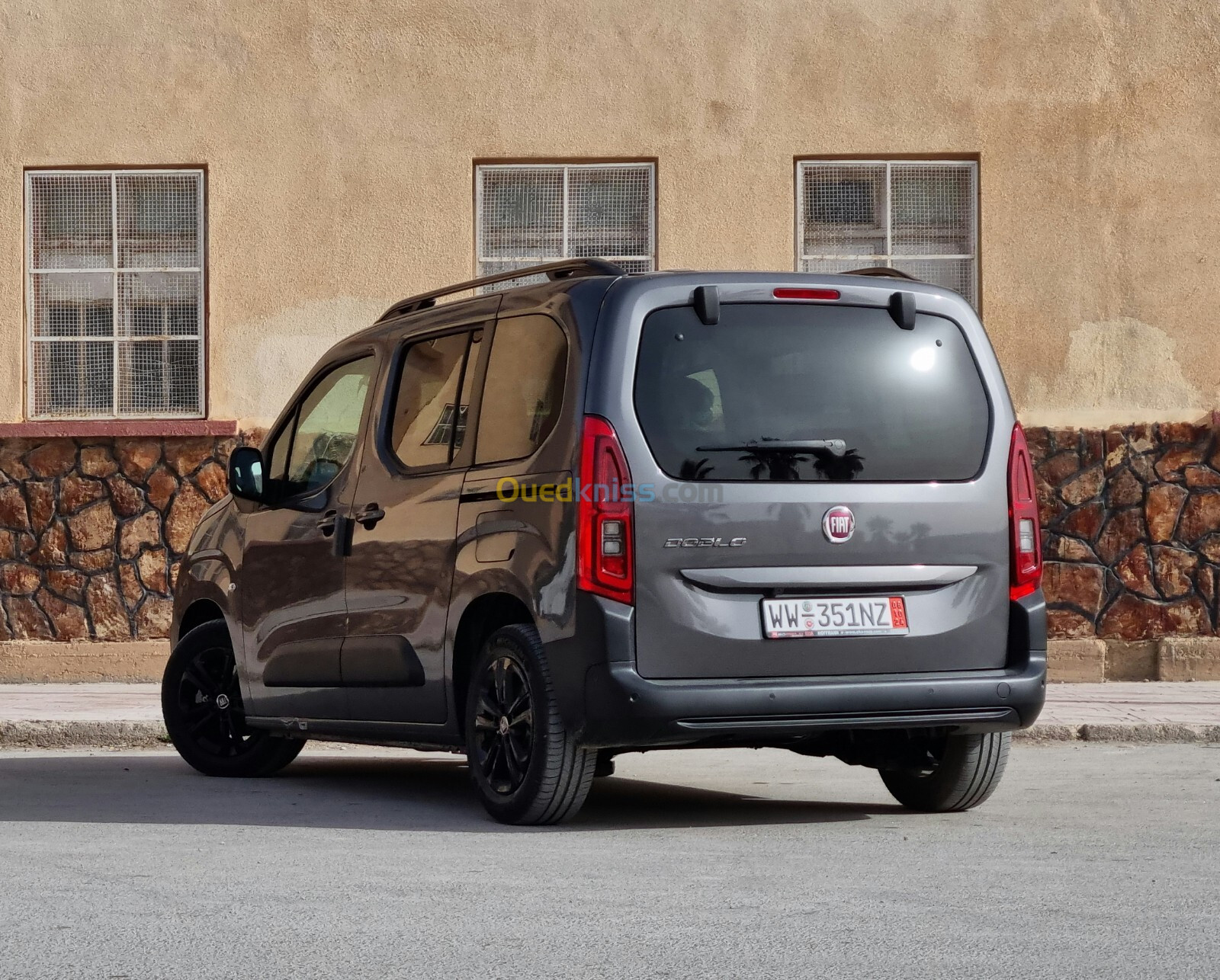 Fiat Doblo vitré 2024 Rifter berlingot