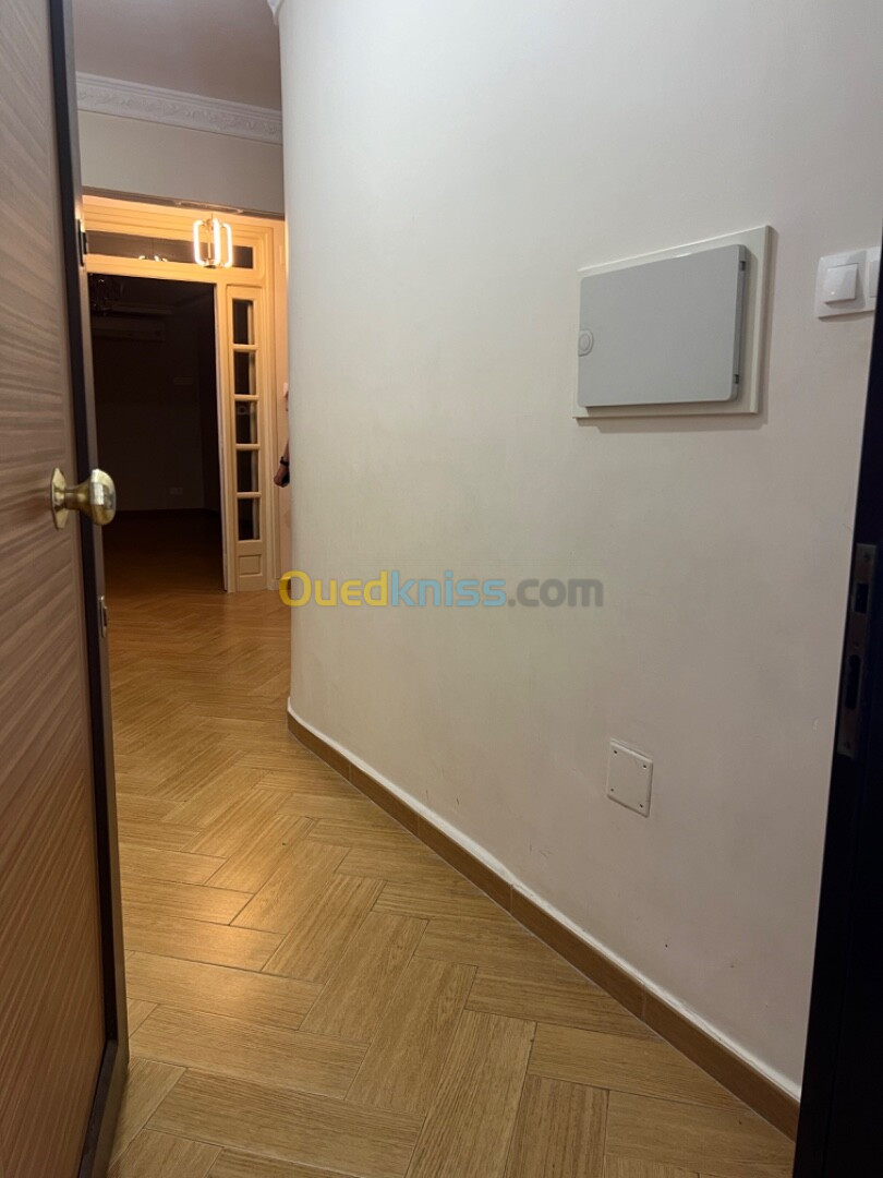 Vente Appartement F5 Alger Kouba