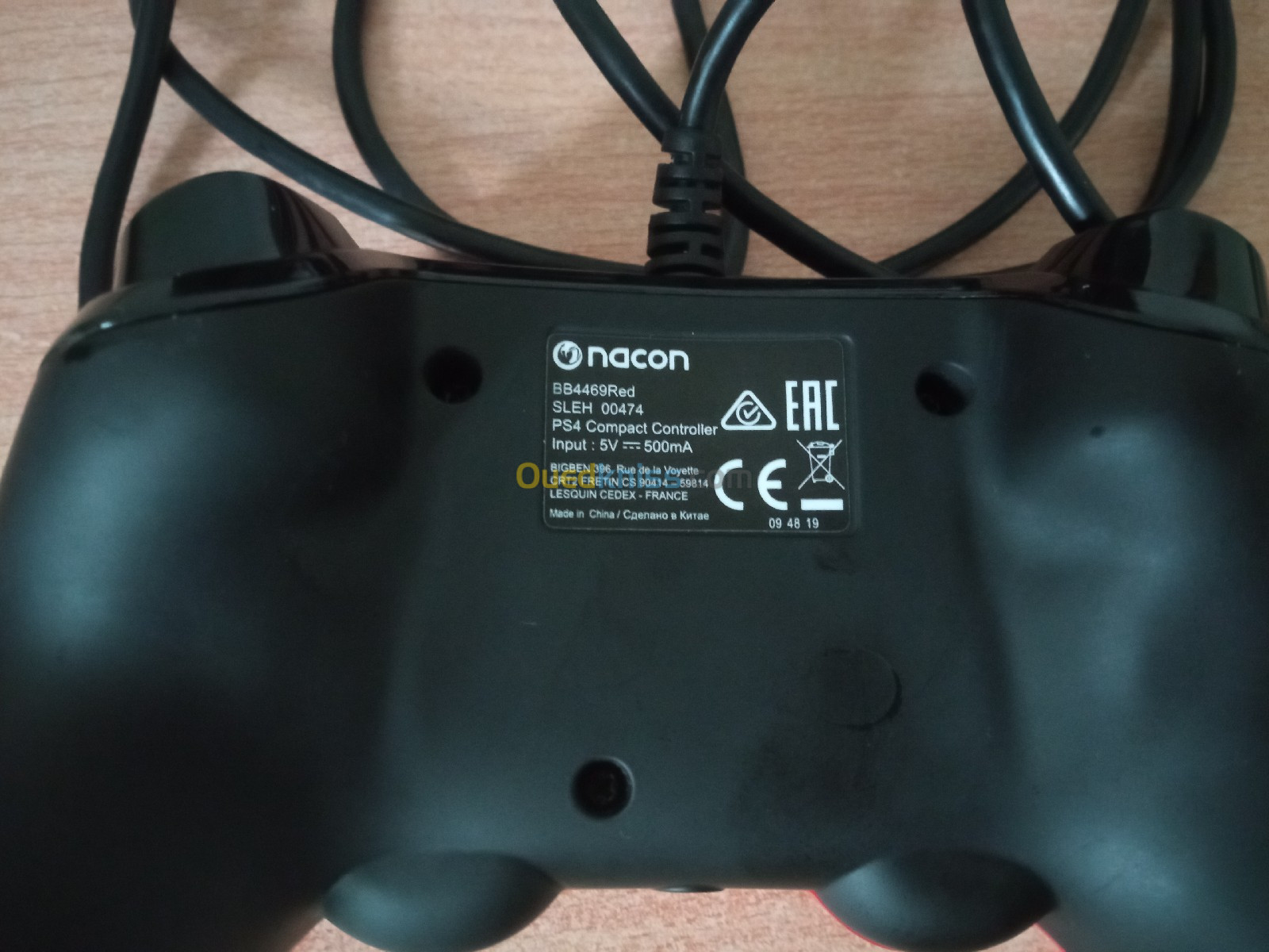 Nacon compact controller 