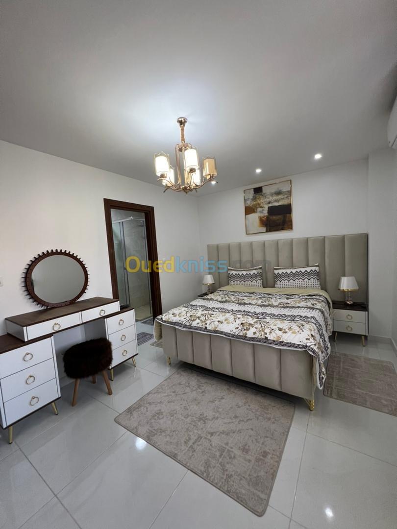 Location vacances Appartement F4 Alger Cheraga