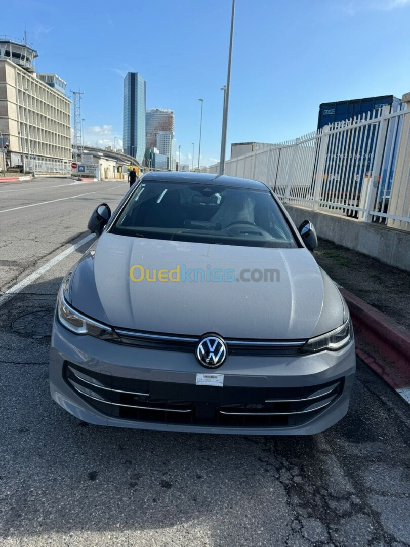 Volkswagen Golf 8 2024 