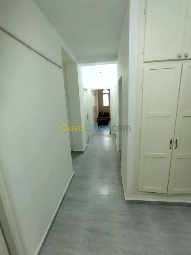 Location Appartement F03 Jijel Jijel