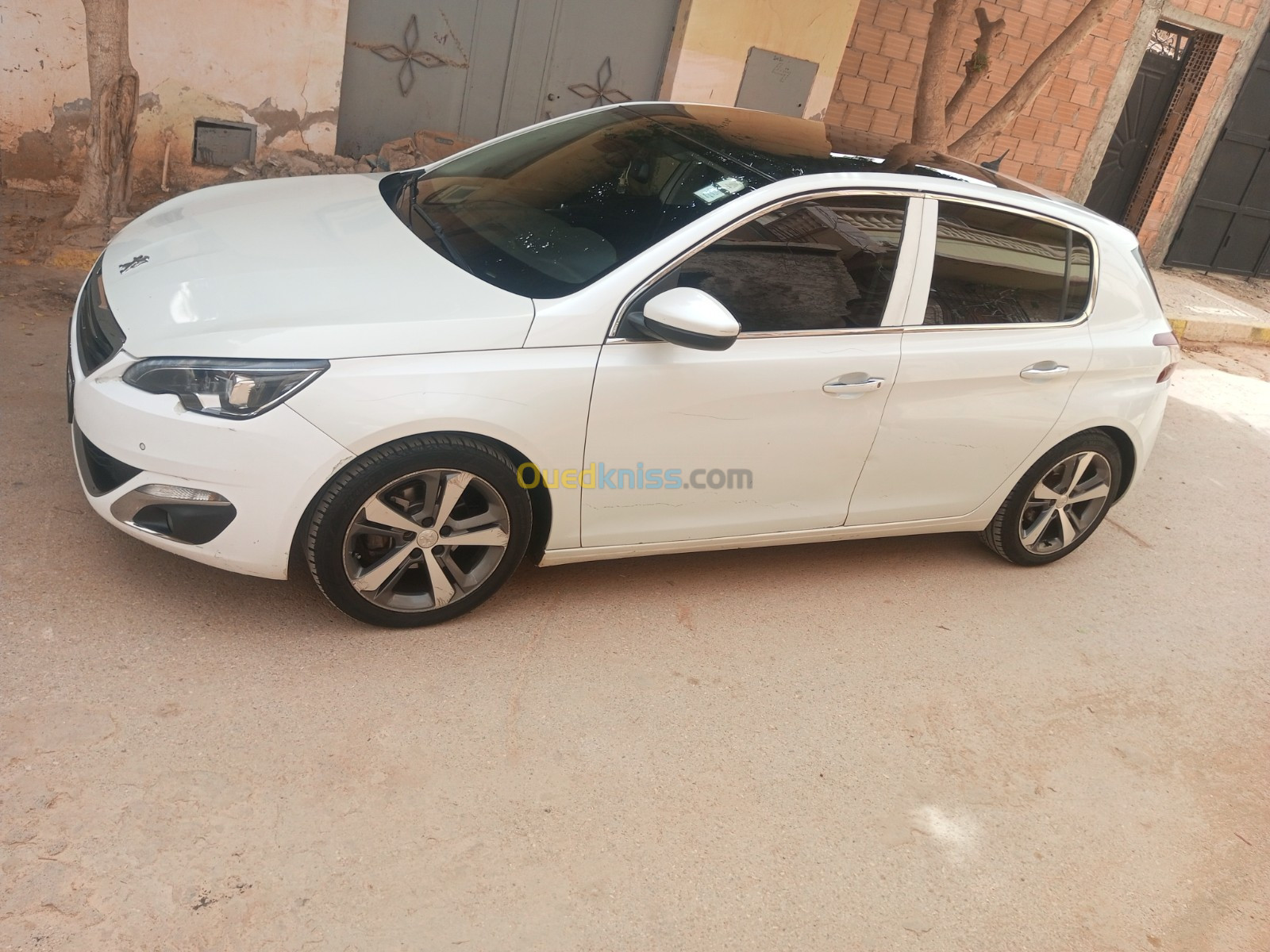 Peugeot 308 2015 Active