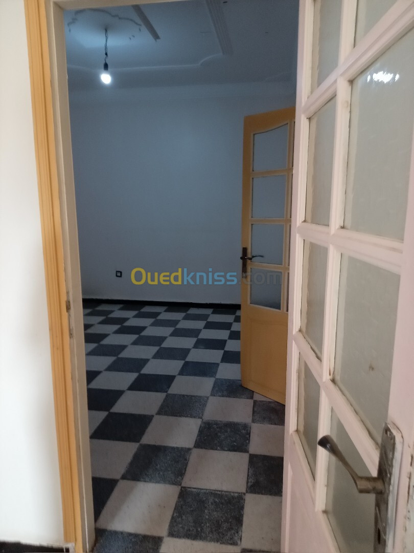 Location Niveau De Villa F2 Alger Birkhadem