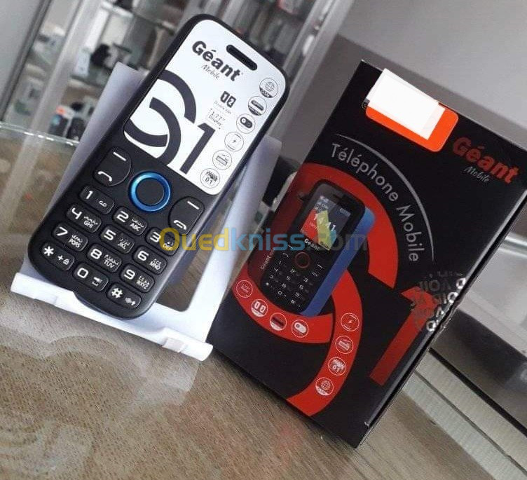 Téléphone portable GÉANT G1 هاتف محمول G1