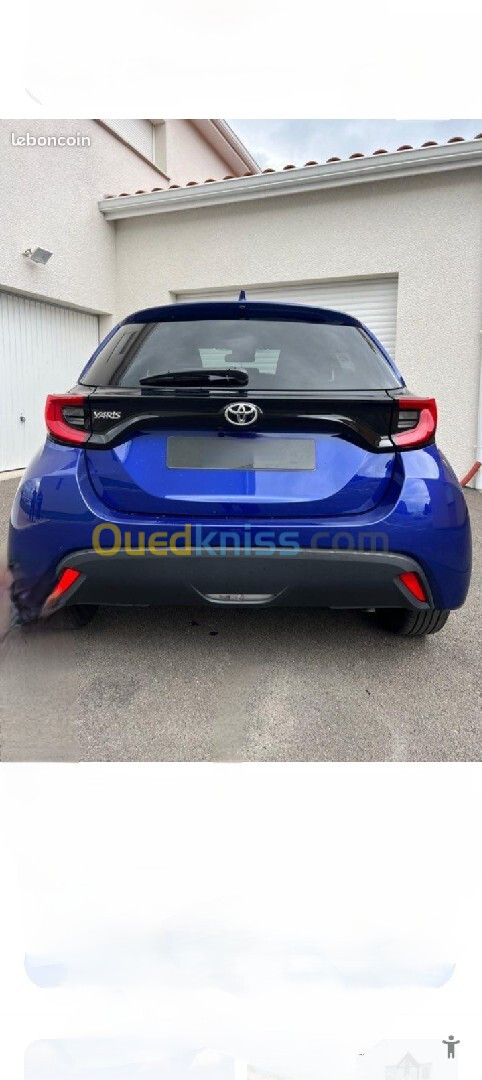 Toyota Yaris 2021 Style