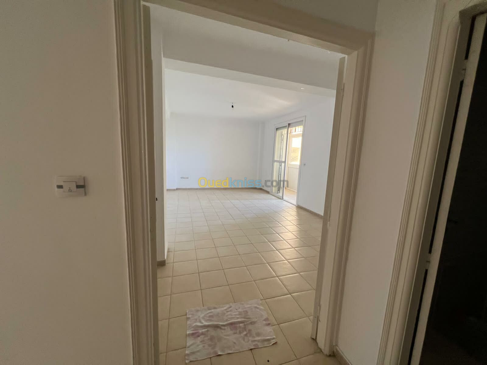 Location Appartement F3 Alger Draria