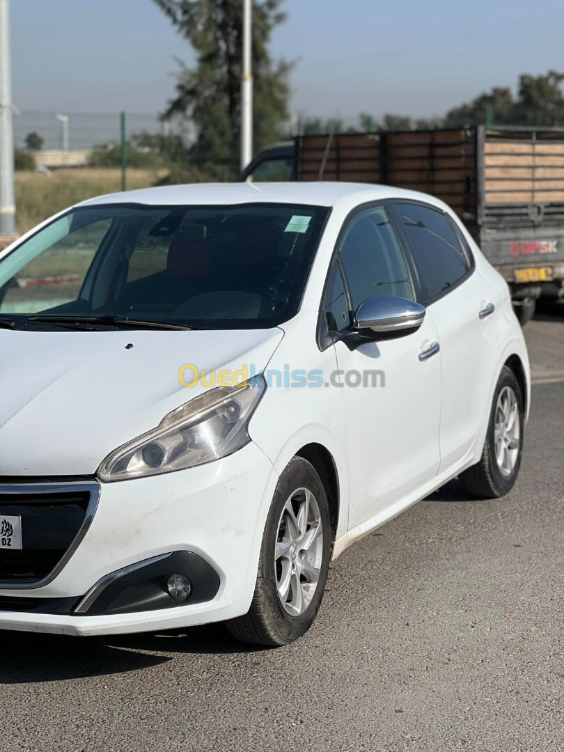 Peugeot 208 2016 208