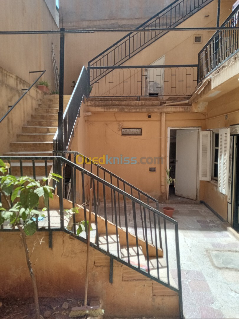 Vente Niveau De Villa F8 Tlemcen Tlemcen