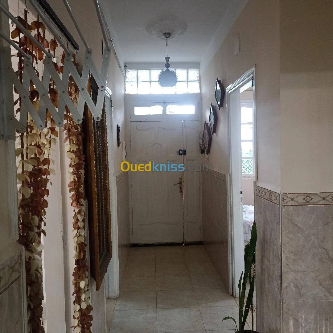 Location Niveau De Villa F4 Alger Bordj el kiffan