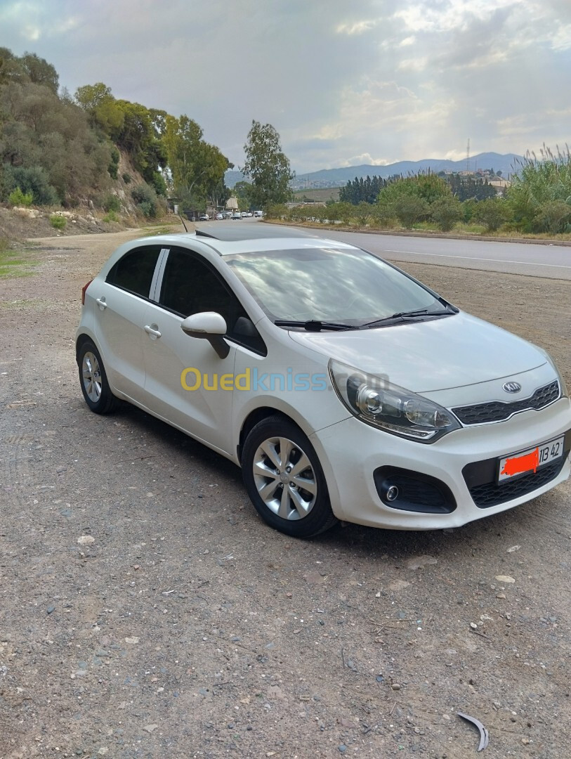 Kia Rio 5 portes 2013 Pop