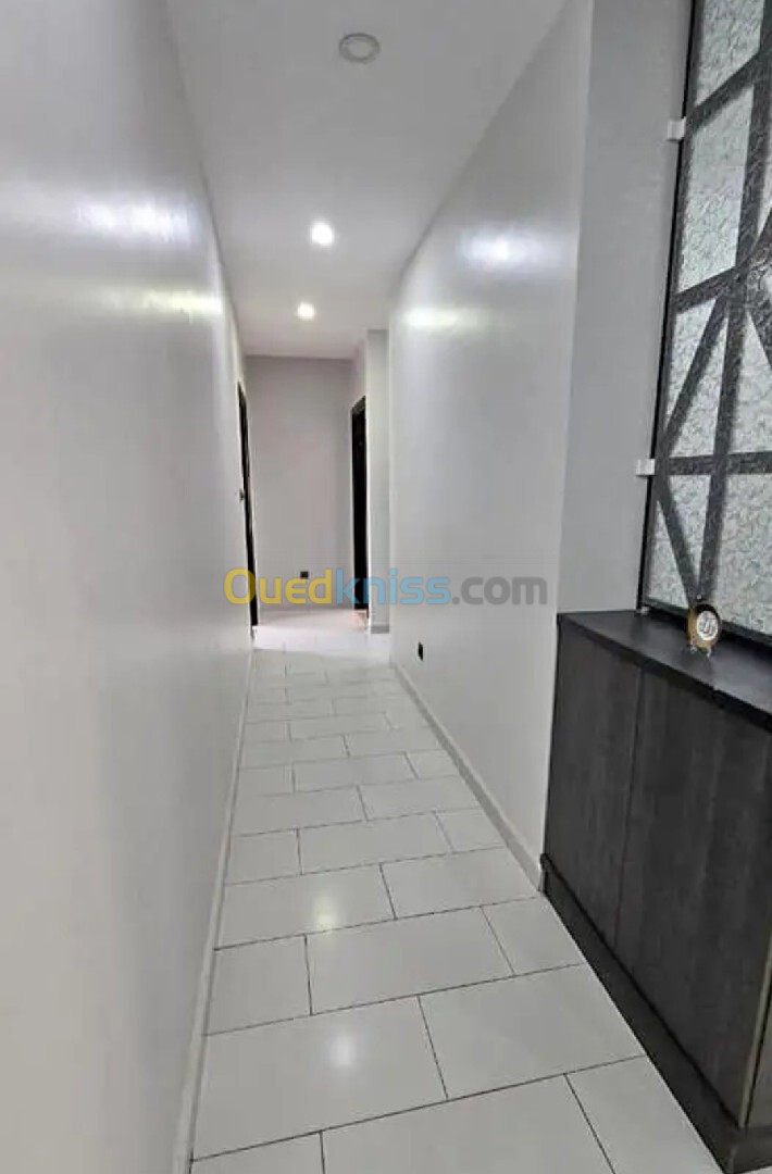 Vente Appartement F2 Alger Bordj el kiffan