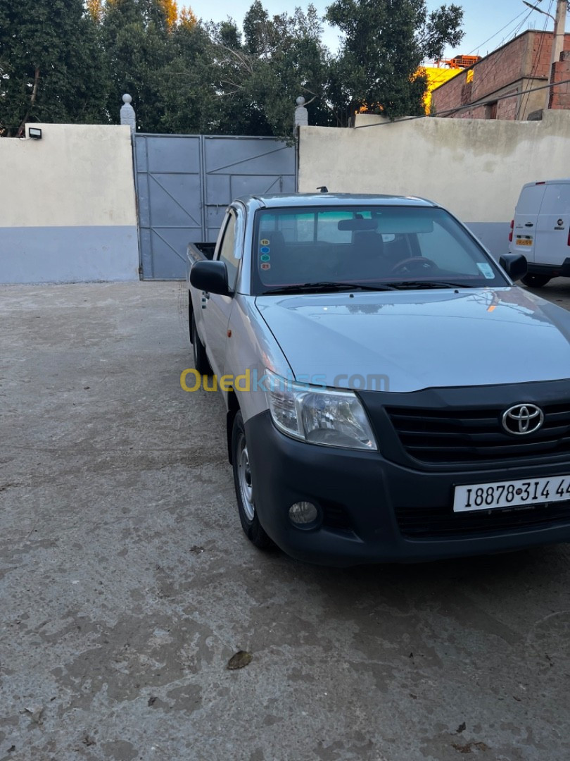 Toyota Hilux 2014 LEGEND DC 4x2